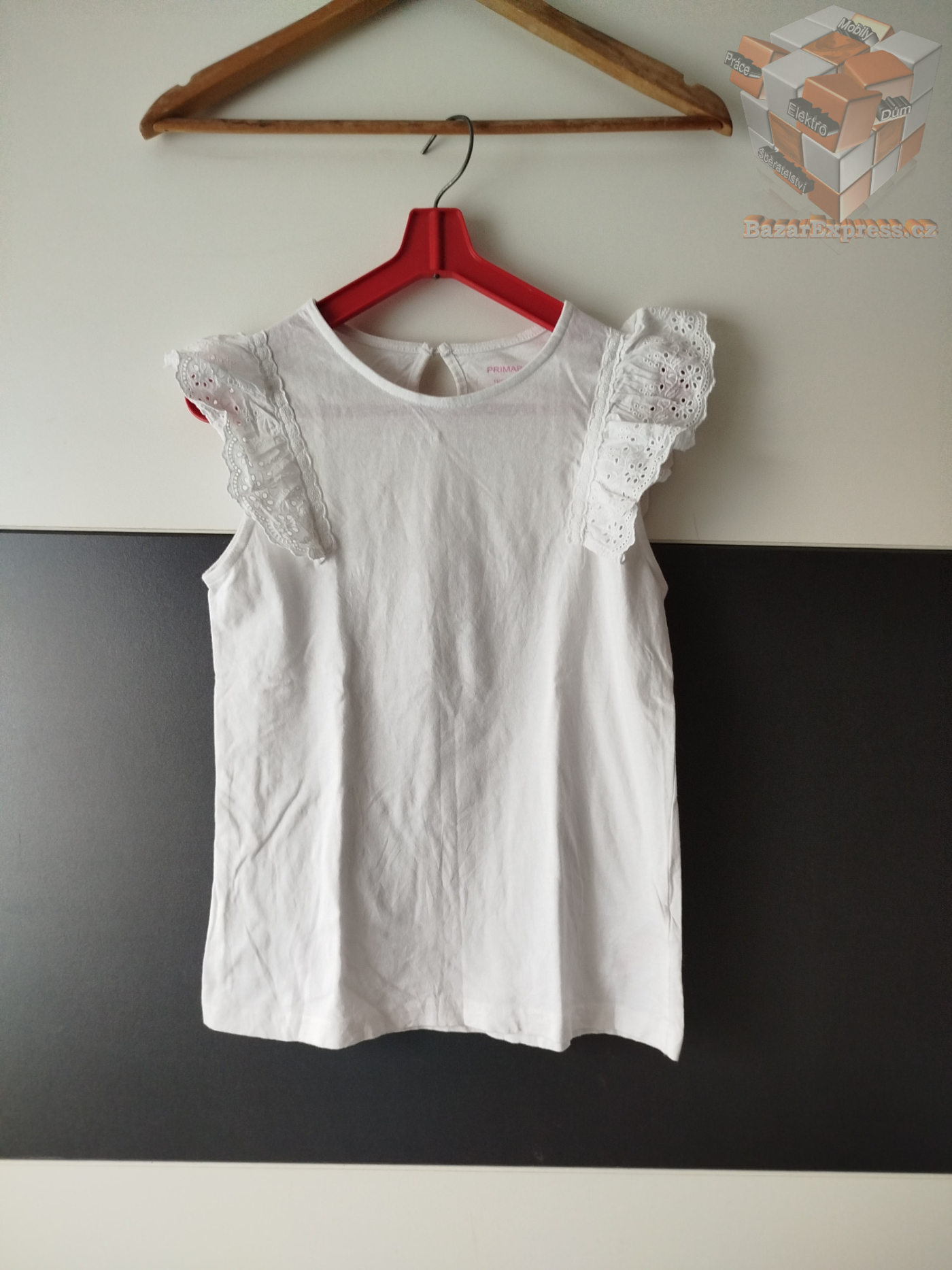Tričko zn. Primark vel.152
