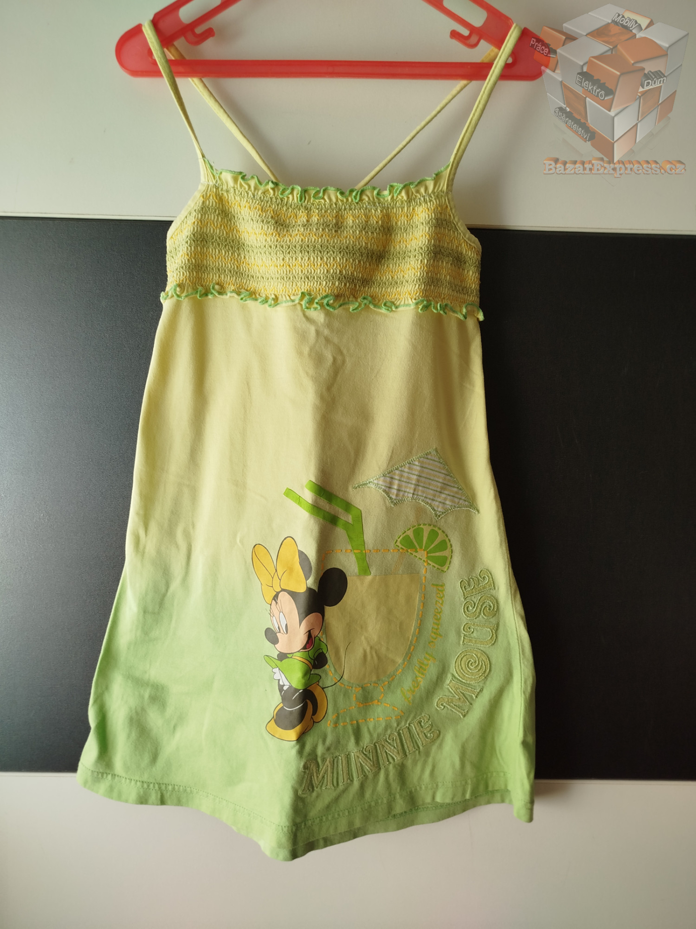 Šaty zn. Disney vel.122
