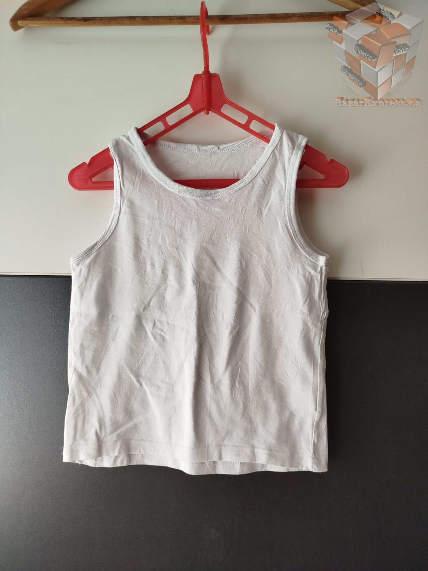 Tílko zn. Primark vel.116