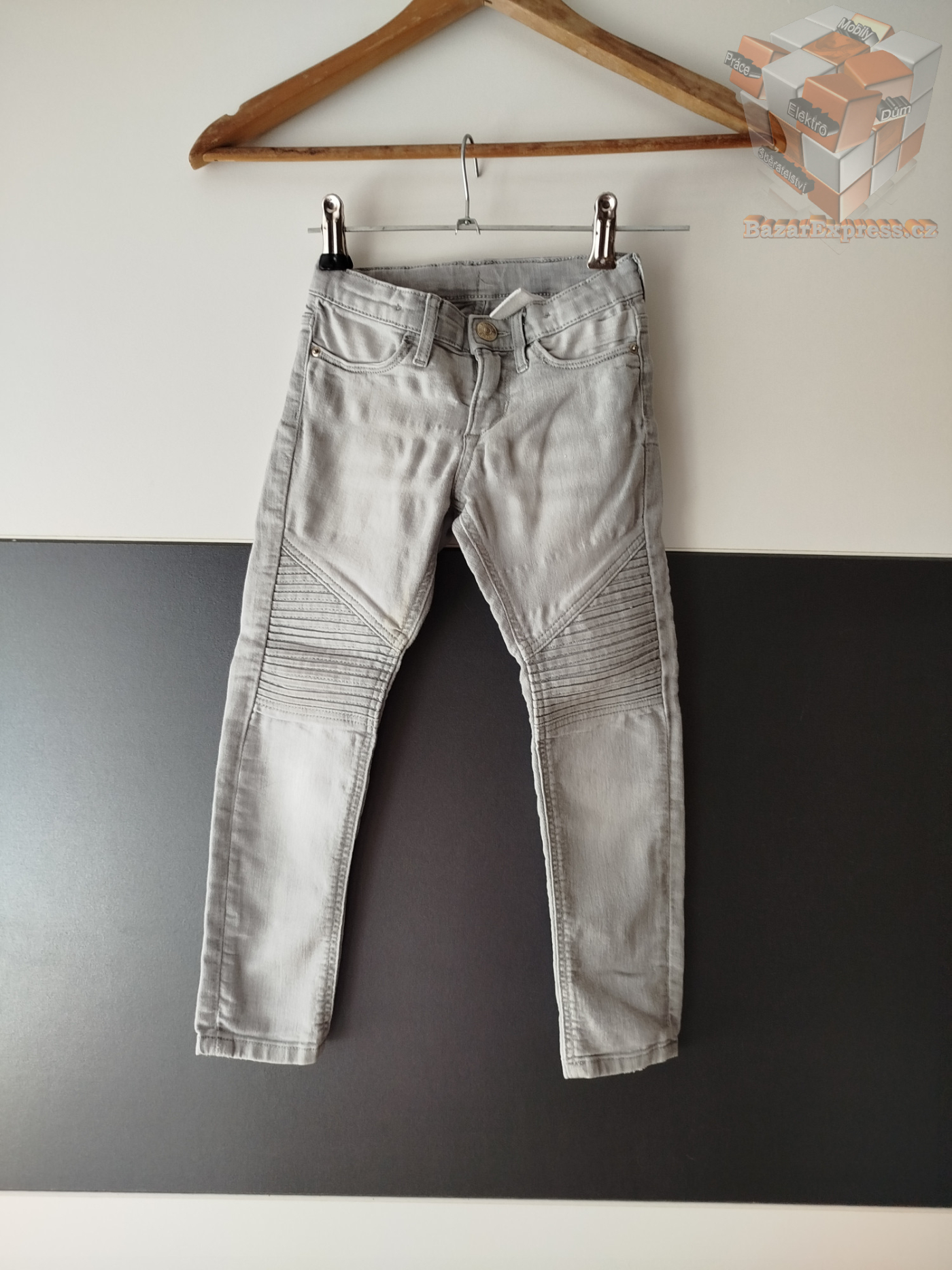 Kalhoty zn. H&M vel.104