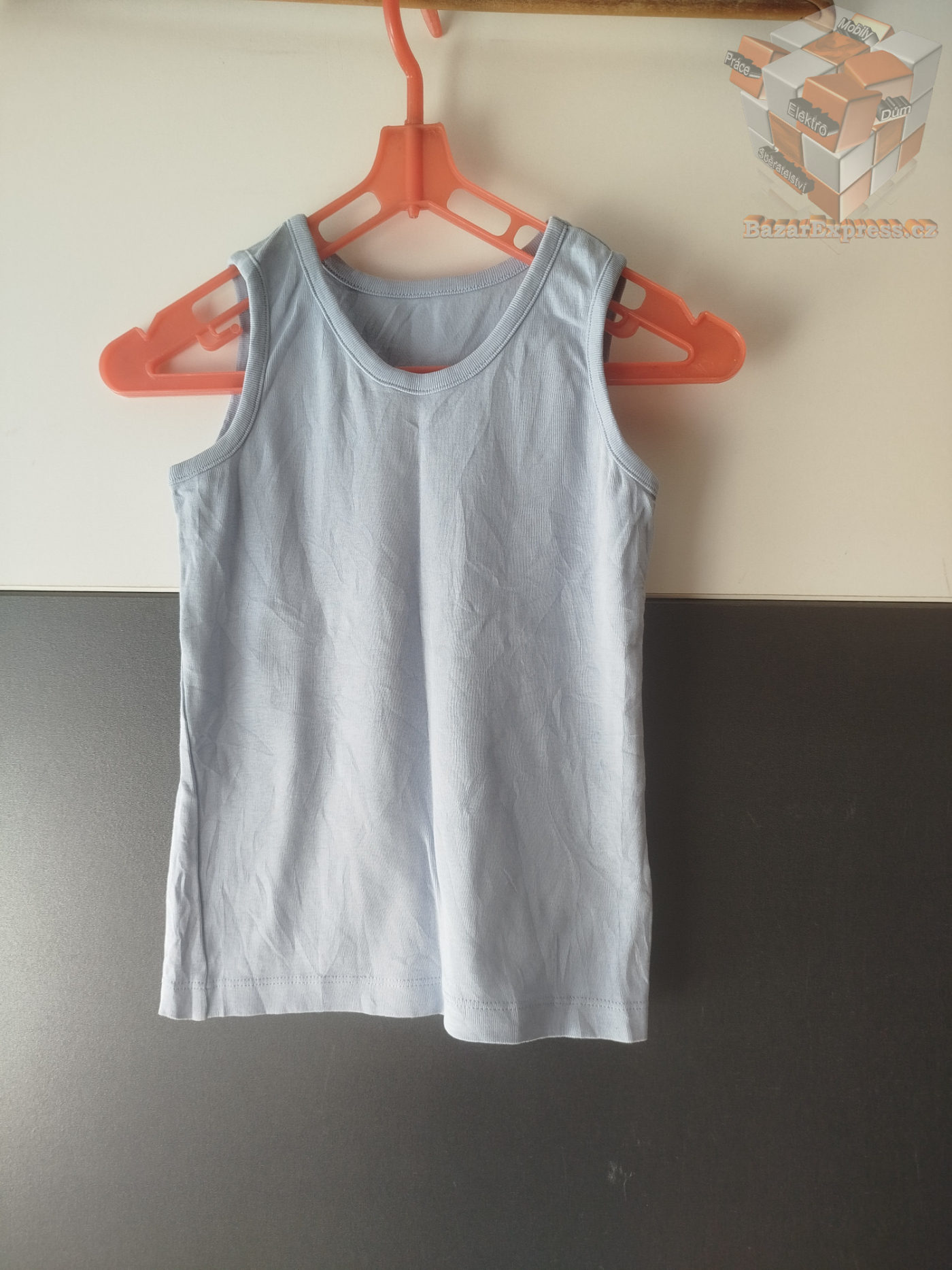 Tílko zn. Marks & Spencer vel.110