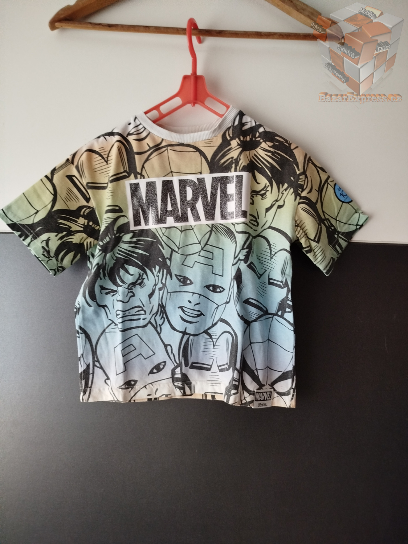 Tričko zn. Marvel vel.104