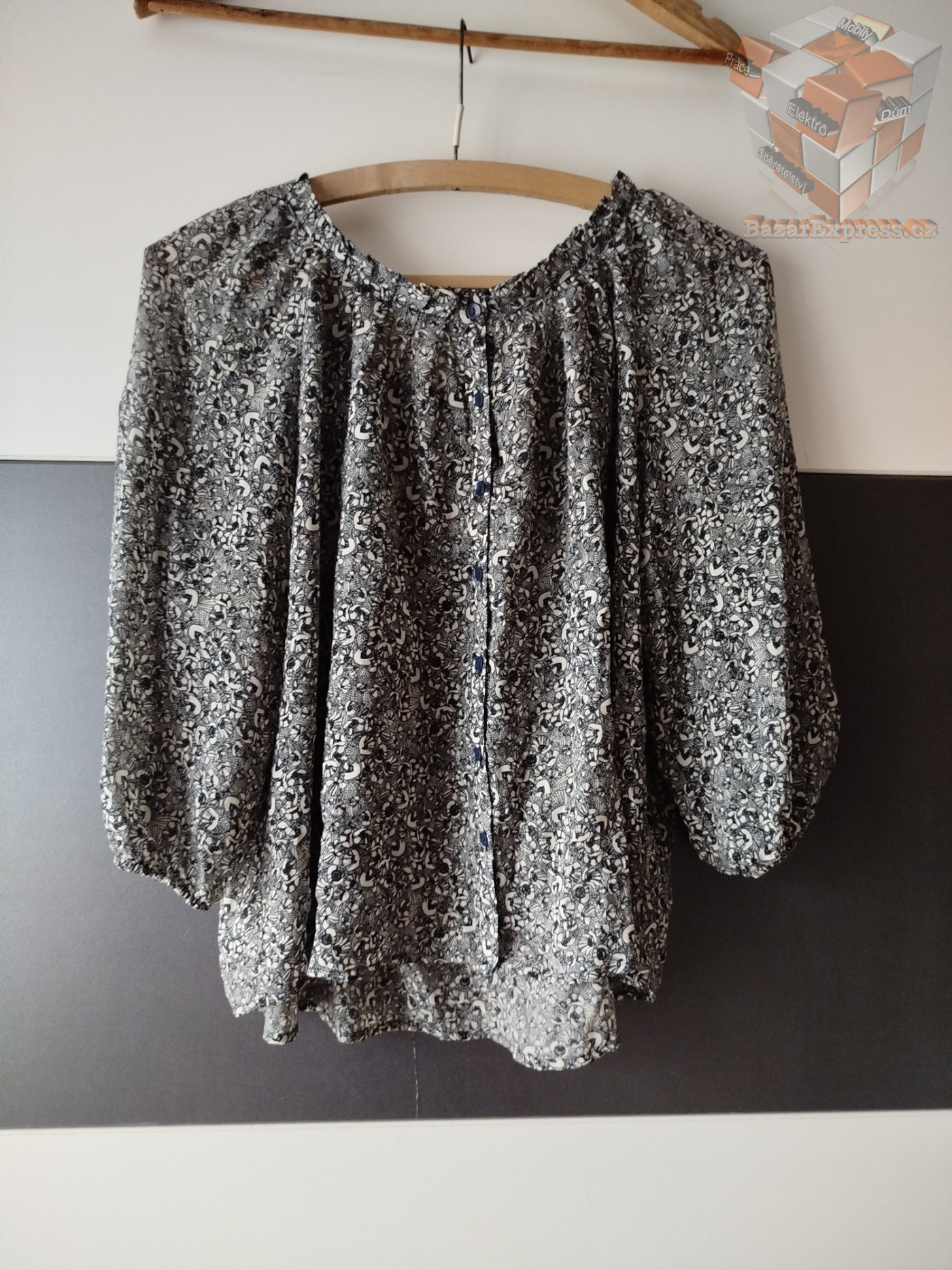 Halenka zn. H&M vel.38