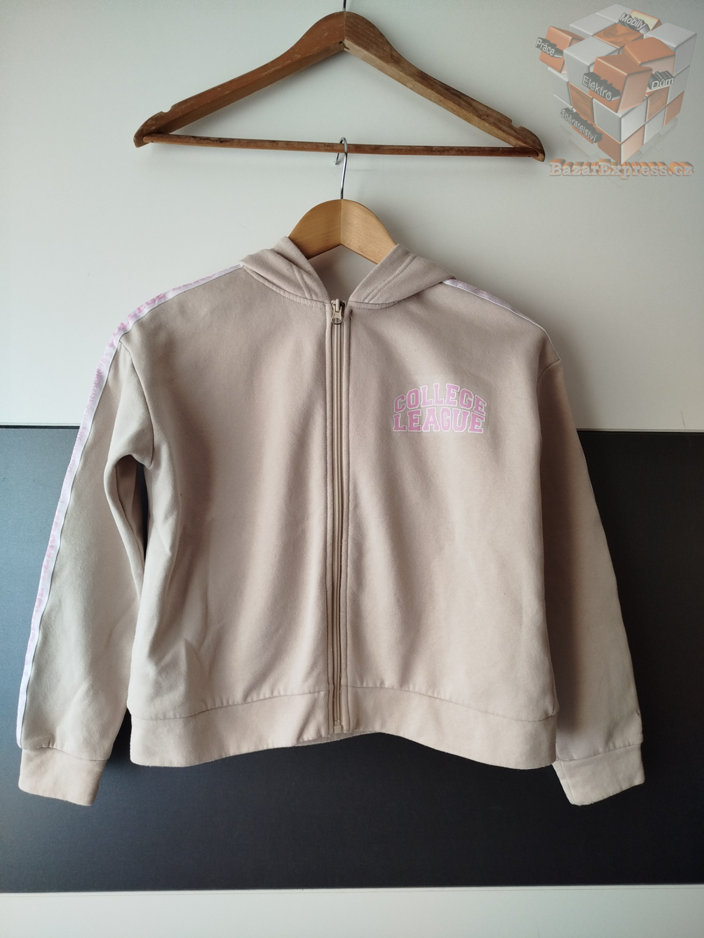 Mikina zn. Ergeenomixx vel.146