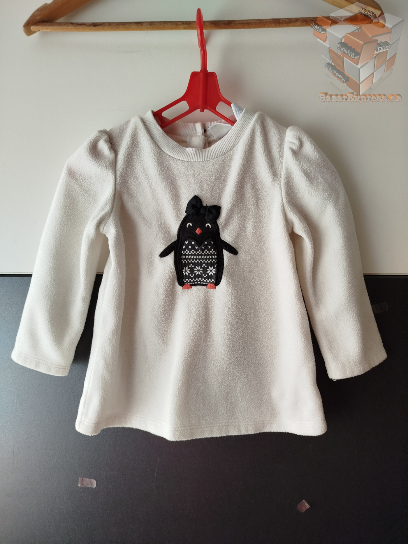 Mikina zn. Dylan & Abby vel.86