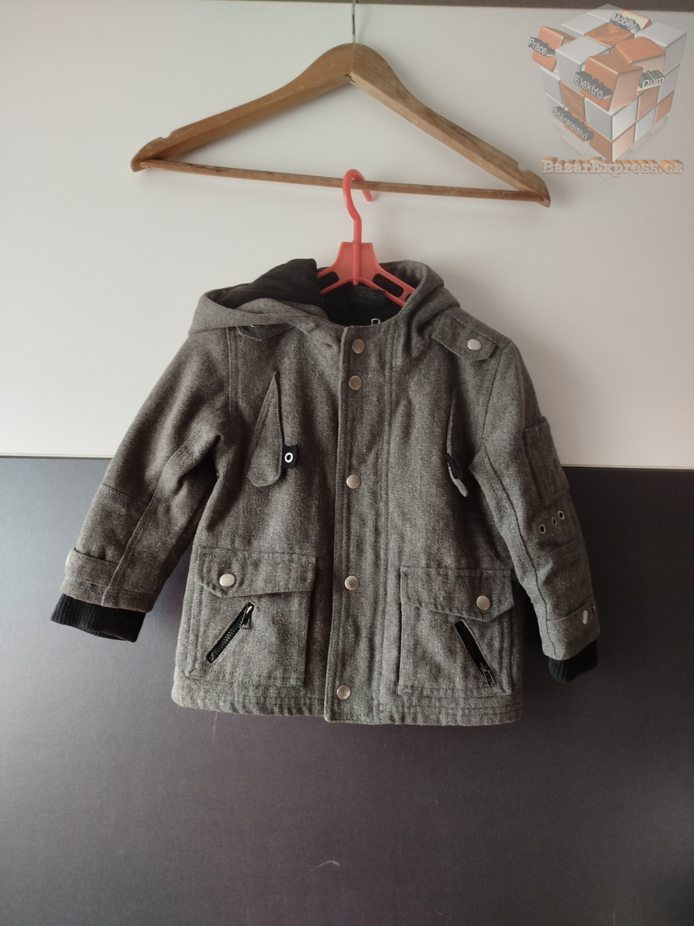 Bunda zn. Next vel.92