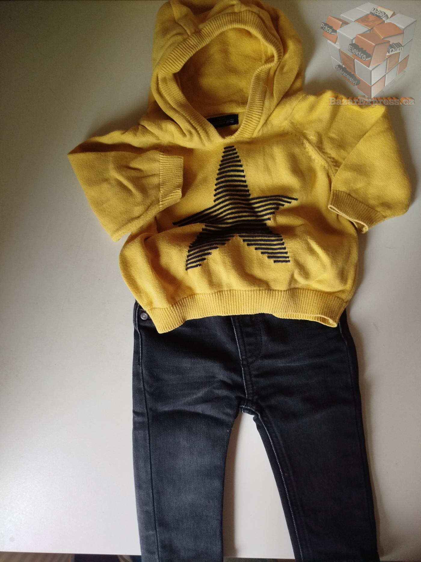 Svetřík a džíny set vel.62
