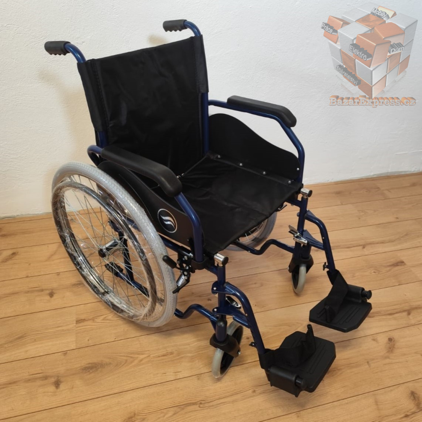 Mechanický invalidní vozík - nový 