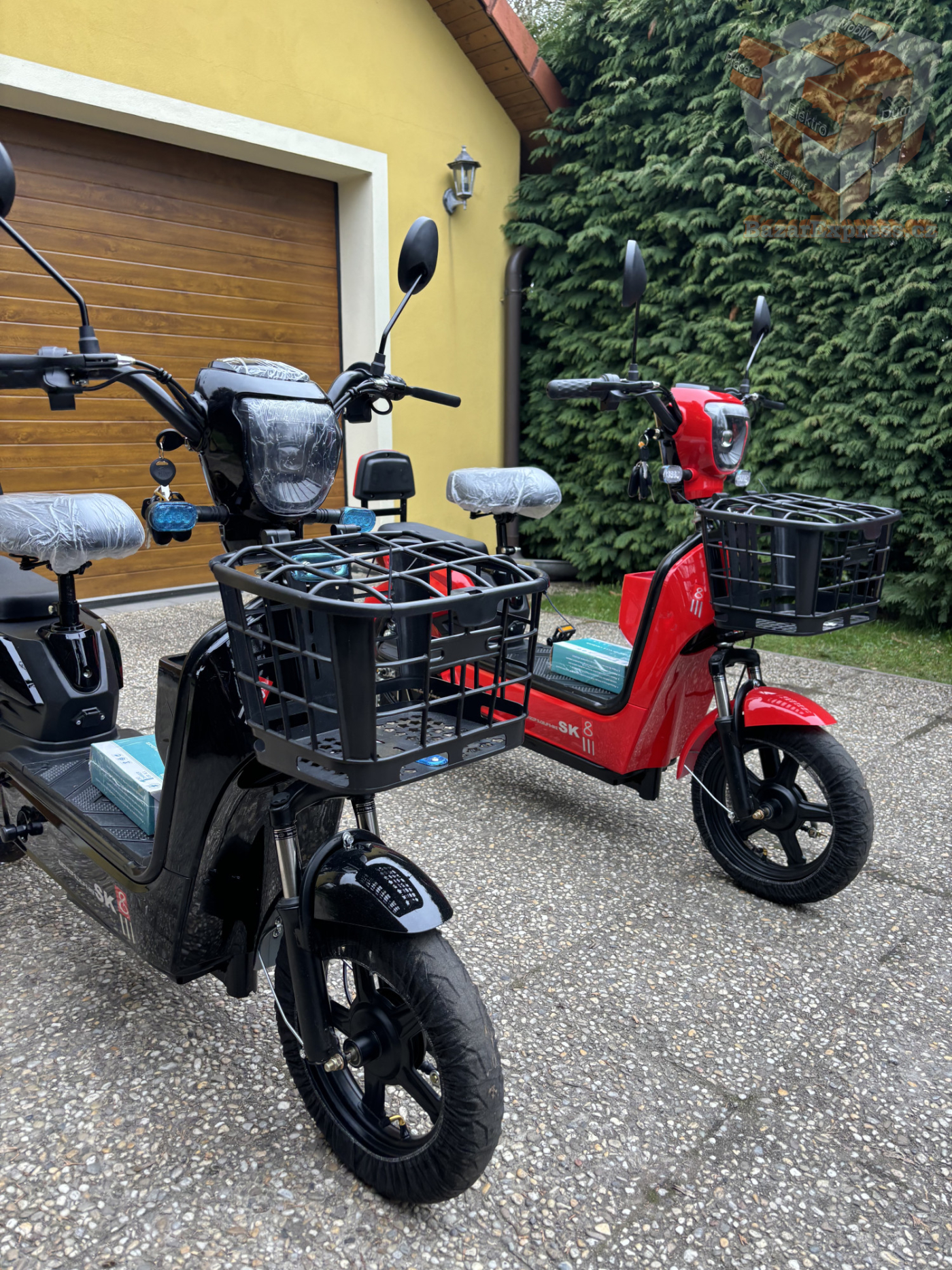 Elektrický skútr/elektrokoloběžka,bez SPZ a pojistky,SKLADEM