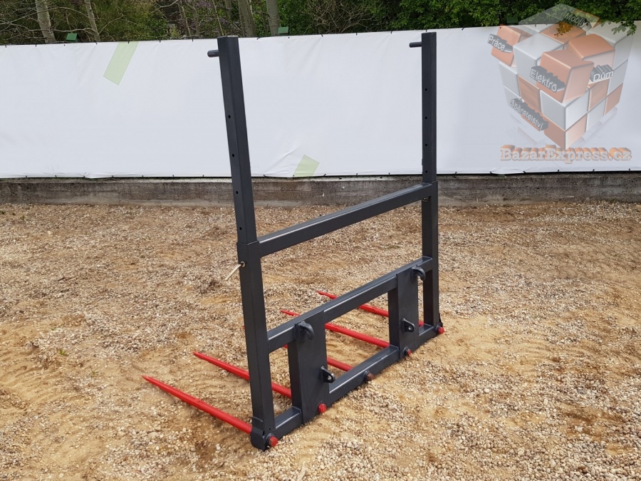 NAPICHOVACÍ VIDLE NA HRANATÉ BALÍKY /TELESKOPICKÉ/-6