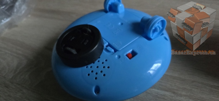 Nobo Kids Ufo fontána která chrlí vodu+světlo+zvuk