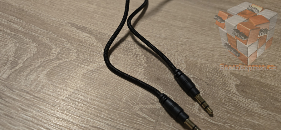 Hi-fi audio kabel 3,5mm/3,5mm s textilním opletem