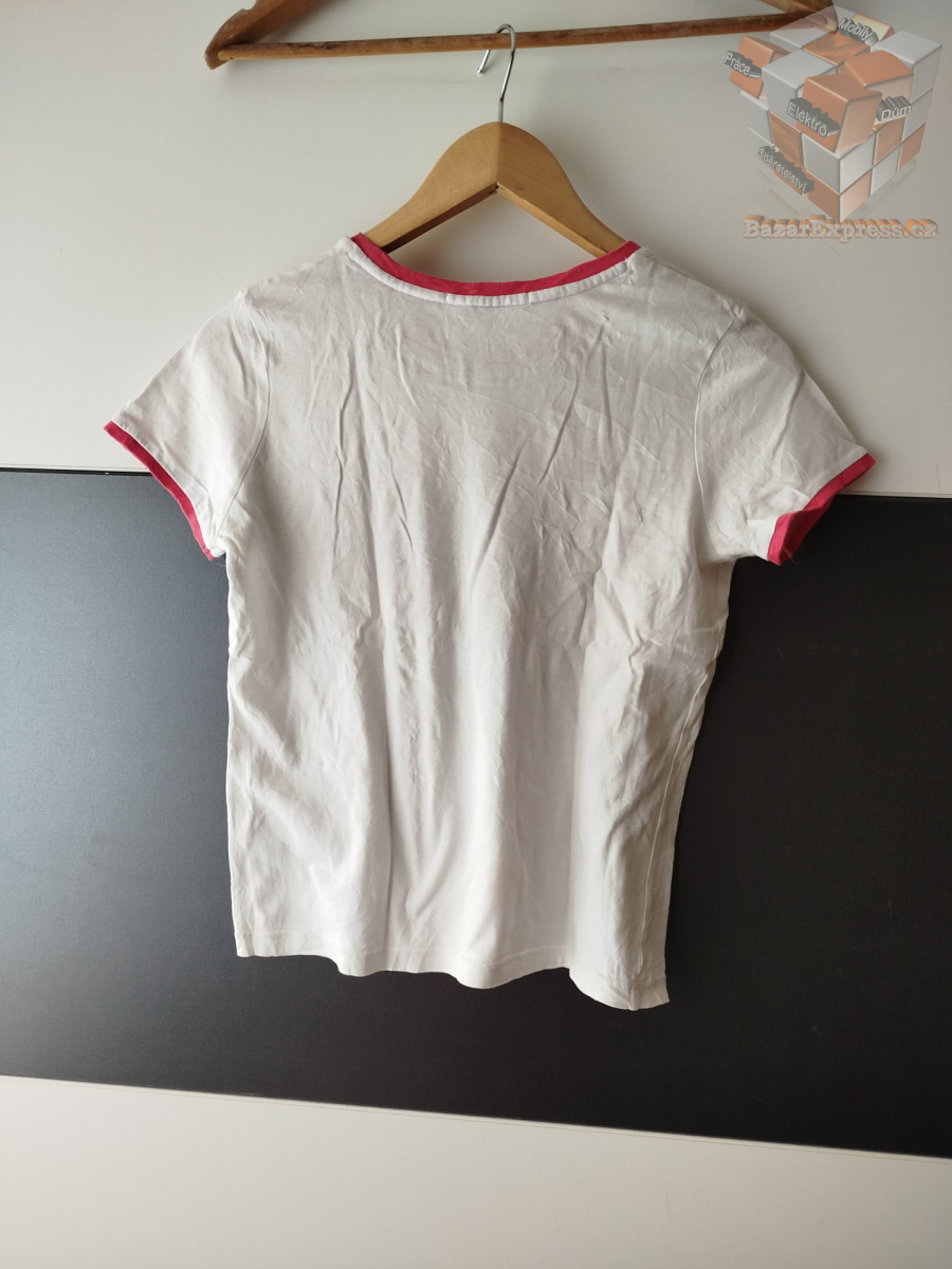 Tričko zn. Marks & Spencer vel.140
