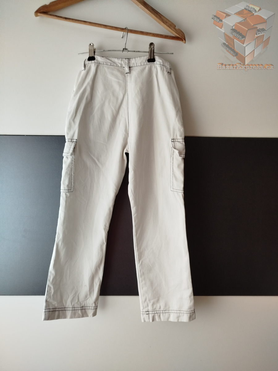 Letní kalhoty zn. River Island vel.128