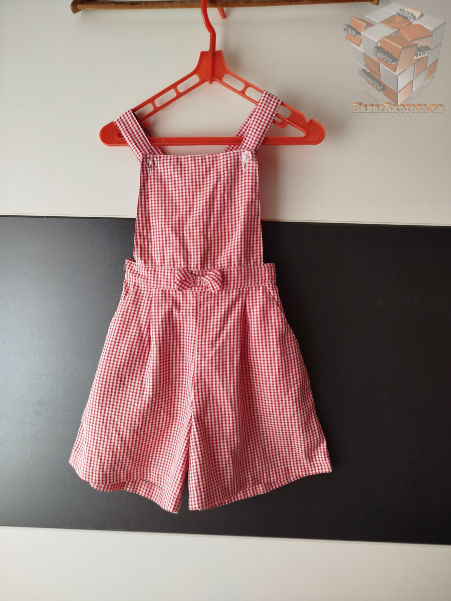 Kraťasy zn. Marks & Spencer vel.116