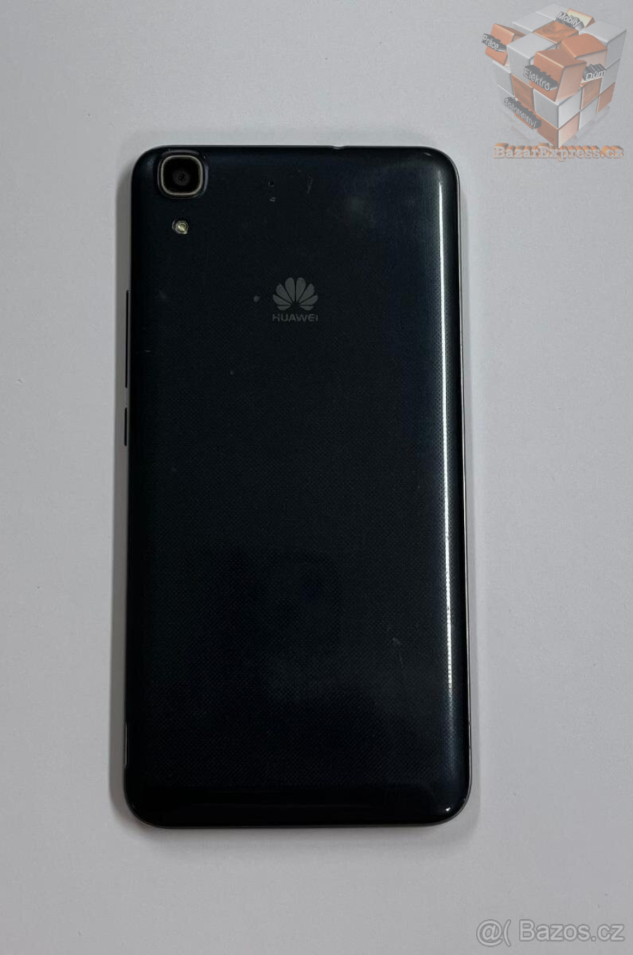 Nový Huawei Y6 Black s nabíječkou + nová sim karta + 12 měsíců záruka.