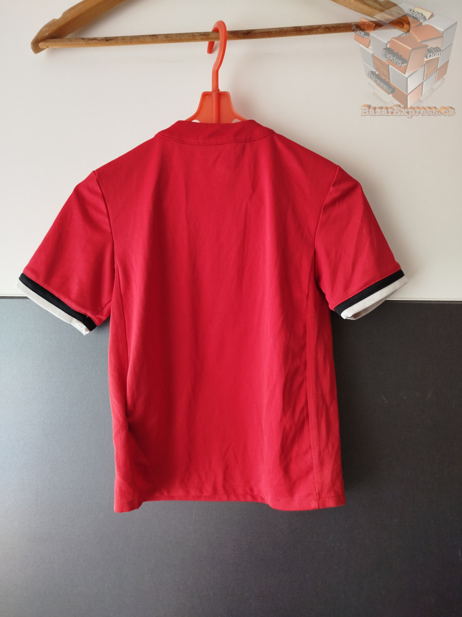 Kraťasy a tričko zn. Adidas vel.116