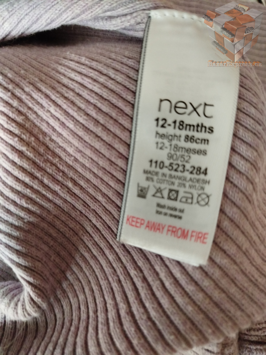 Svetr zn. Next vel.86