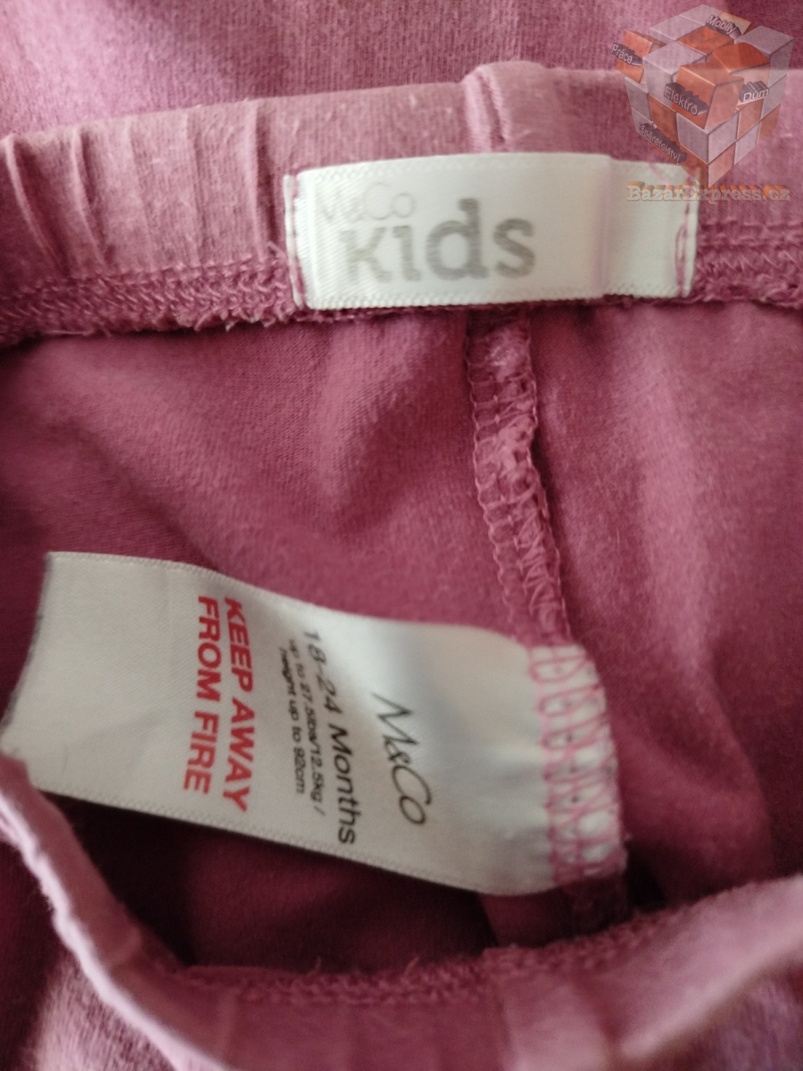 Legíny zn. M&Co vel.92