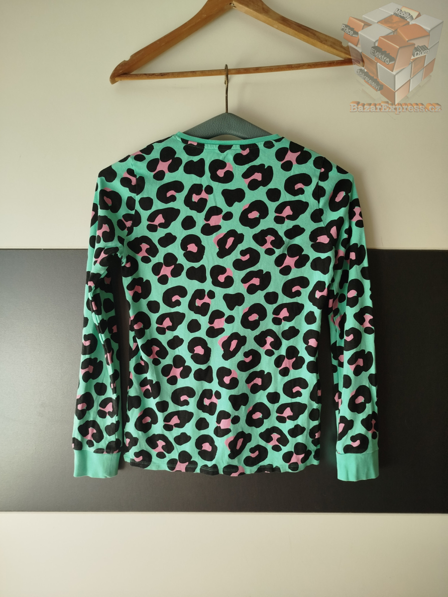 Tričko zn. F&F vel.158