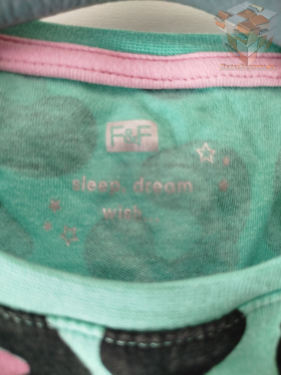 Tričko zn. F&F vel.158