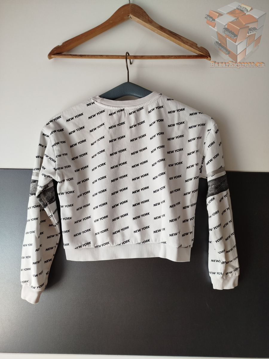 Mikina zn. H&M vel.146