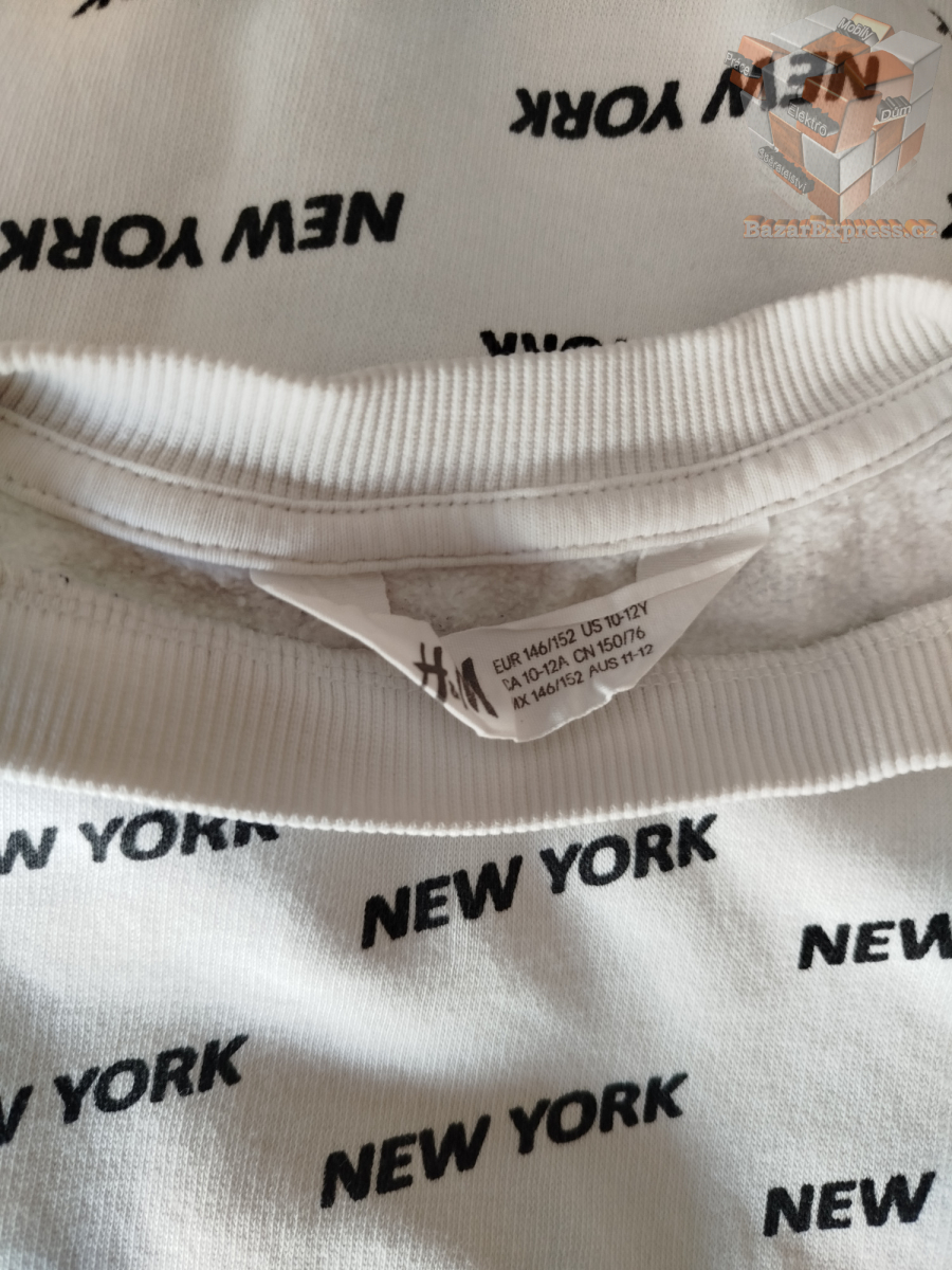 Mikina zn. H&M vel.146