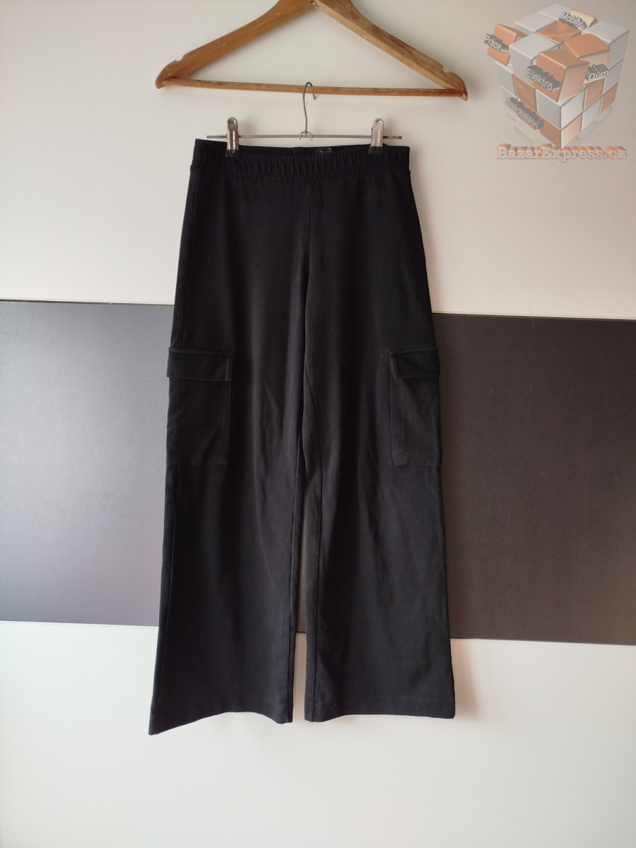 Kalhoty kapsáče zn. H&M vel.152