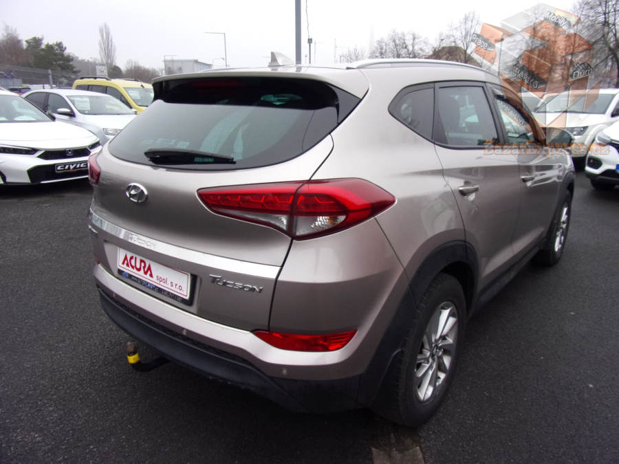 Hyundai Tucson 1,7 CRDi Trikolor