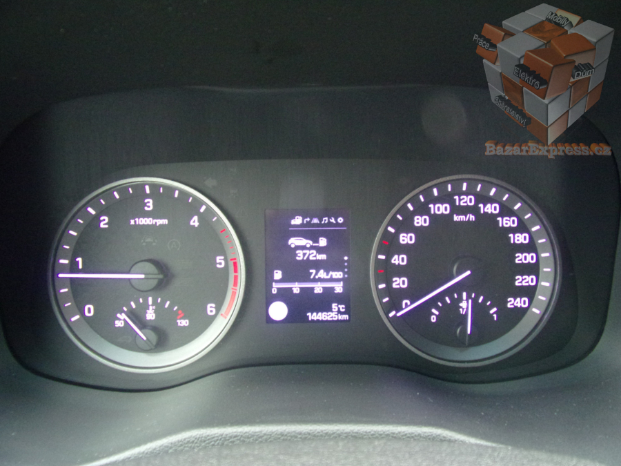 Hyundai Tucson 1,7 CRDi Trikolor