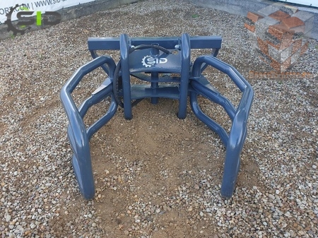 KLEŠTĚ NA KULATÉ BALÍKY-7