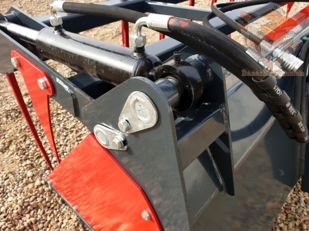 LOPATA S PŘIDRŽOVAČEM - ZUBY KOVANÉ-8