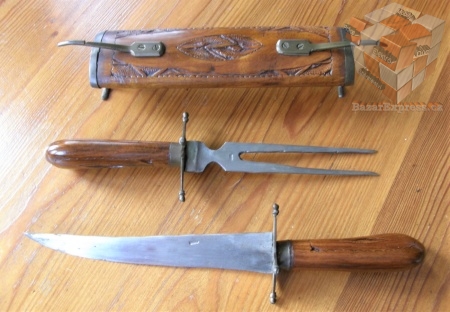 Sada nůž a vidlice s futrálem