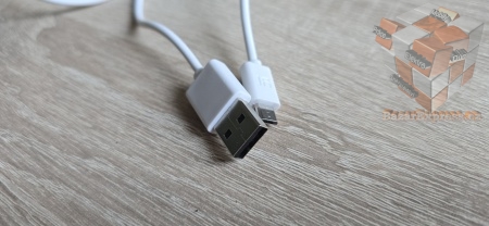 Kabel USB na microUSB s délkou 2m