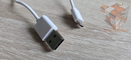 Kabel USB na microUSB s délkou 2m