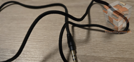 Hi-fi audio kabel 3,5mm/3,5mm s textilním opletem