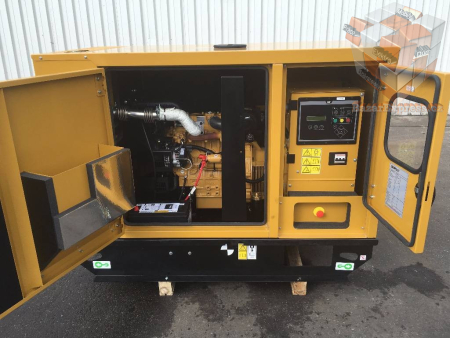 Dieselový generátor 13,5 KWA Caterpillar DE13.5E3