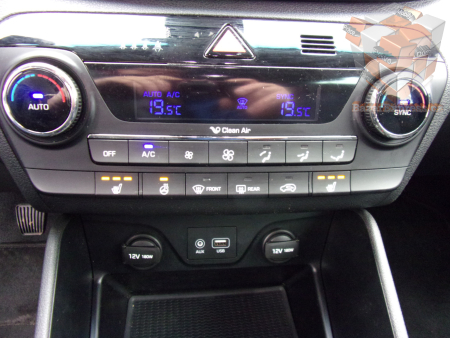 Hyundai Tucson 1,7 CRDi Trikolor